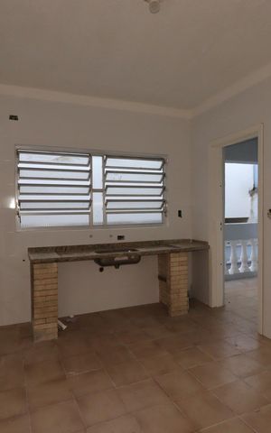 Casa à venda com 227m², 4 quartos e 2 vagasCozinha da Casa 2