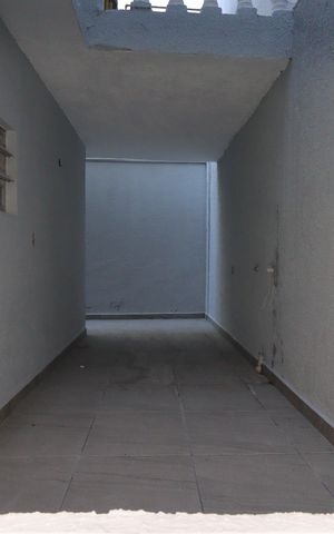 Casa à venda com 227m², 4 quartos e 2 vagasVista do Quarto 2 da casa 1
