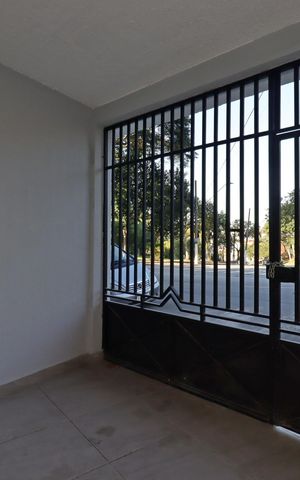 Casa à venda com 227m², 4 quartos e 2 vagasEntrada da Casa 2
