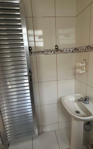 Casa à venda com 156m², 3 quartos e sem vagaBanheiro 3