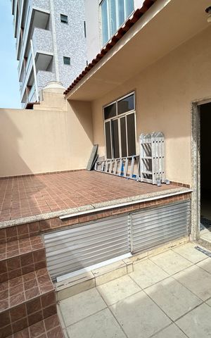 Casa à venda com 156m², 3 quartos e sem vagaÁrea comum
