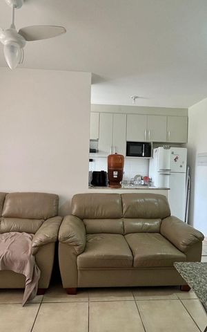 Apartamento à venda com 48m², 2 quartos e 1 vaga Apartamento à venda com 48m², 2 quartos e 1 vagaSala