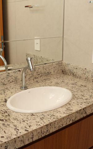 Apartamento à venda com 60m², 2 quartos e sem vagaBanheiro da Suíte