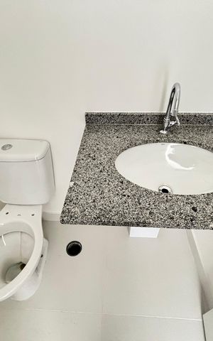 Apartamento à venda com 24m², 1 quarto e sem vaga Apartamento à venda com 24m², 1 quarto e sem vagaBanheiro da Suíte