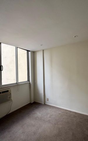 Apartamento à venda com 173m², 3 quartos e sem vagaEscritório