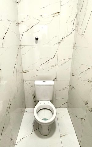 Casa à venda com 134m², 3 quartos e 2 vagas Casa à venda com 134m², 3 quartos e 2 vagasLavabo