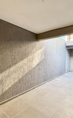 Casa à venda com 134m², 3 quartos e 2 vagas Casa à venda com 134m², 3 quartos e 2 vagasÁrea gourmet