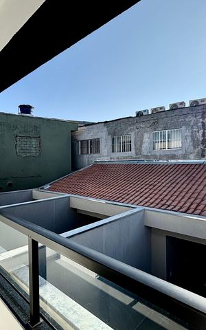 Casa à venda com 134m², 3 quartos e 2 vagas Casa à venda com 134m², 3 quartos e 2 vagasVaranda