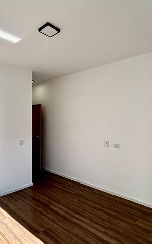 Casa à venda com 134m², 3 quartos e 2 vagas Casa à venda com 134m², 3 quartos e 2 vagasSuite 2