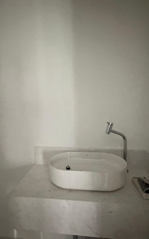 Apartamento à venda com 85m², 2 quartos e 2 vagas Apartamento à venda com 85m², 2 quartos e 2 vagasLavabo