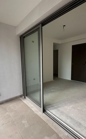 Apartamento à venda com 85m², 2 quartos e 2 vagas Apartamento à venda com 85m², 2 quartos e 2 vagasVaranda da Sala