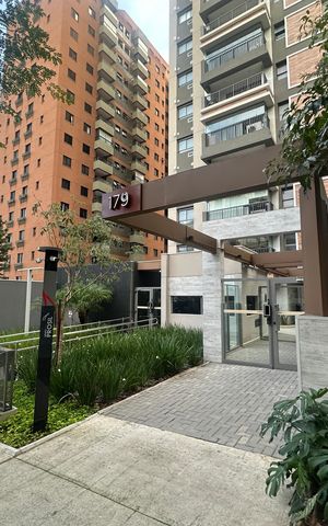 Apartamento à venda com 85m², 2 quartos e 2 vagas Apartamento à venda com 85m², 2 quartos e 2 vagasFachada e portaria