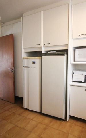 Apartamento à venda com 136m², 3 quartos e 2 vagasCozinha