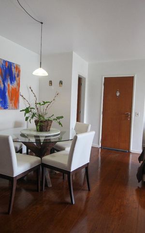 Apartamento à venda com 136m², 3 quartos e 2 vagasSala