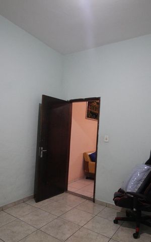 Casa à venda com 183m², 3 quartos e 2 vagasQuarto 1