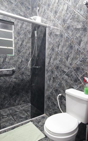 Casa à venda com 183m², 3 quartos e 2 vagasBanheiro Social