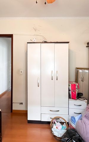 Casa à venda com 185m², 2 quartos e 2 vagas Casa à venda com 185m², 2 quartos e 2 vagasQuarto 1