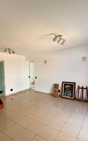 Apartamento para alugar com 169m², 3 quartos e 1 vaga