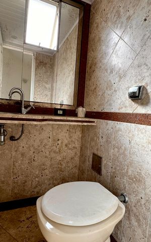 Apartamento para alugar com 169m², 3 quartos e 1 vaga