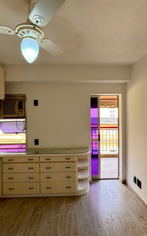Apartamento para alugar com 169m², 3 quartos e 1 vaga