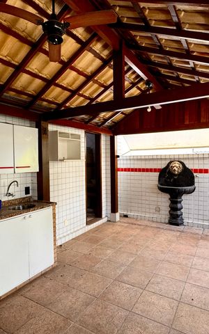 Apartamento para alugar com 169m², 3 quartos e 1 vaga