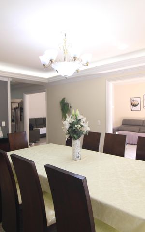 Casa de condomínio à venda com 640m², 4 quartos e 2 vagasSala 2