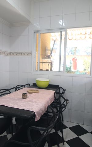 Casa de condomínio à venda com 640m², 4 quartos e 2 vagasCozinha