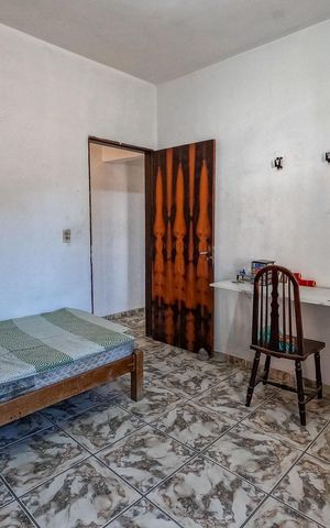 Casa à venda com 140m², 4 quartos e 2 vagas Casa à venda com 140m², 4 quartos e 2 vagasQuarto 2