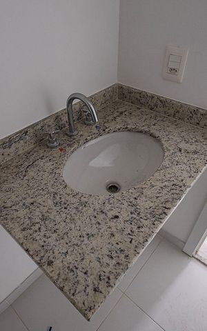 Apartamento para alugar com 69m², 2 quartos e 1 vaga Apartamento para alugar com 69m², 2 quartos e 1 vagaBanheiro