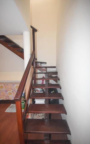 Casa de condomínio à venda com 131m², 3 quartos e 2 vagas Casa de condomínio à venda com 131m², 3 quartos e 2 vagasCorredor