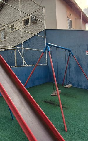 Casa de condomínio à venda com 131m², 3 quartos e 2 vagas