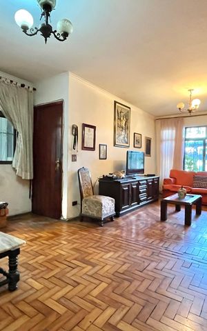 Casa para alugar com 177m², 5 quartos e 2 vagas Casa para alugar com 177m², 5 quartos e 2 vagasSala