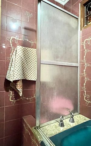 Casa para alugar com 177m², 5 quartos e 2 vagas Casa para alugar com 177m², 5 quartos e 2 vagasBanheiro da Suíte