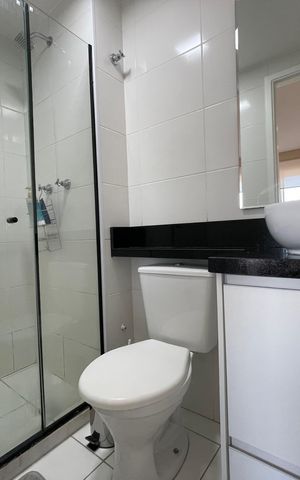 Apartamento à venda com 42m², 2 quartos e 1 vaga Apartamento à venda com 42m², 2 quartos e 1 vagaBanheiro