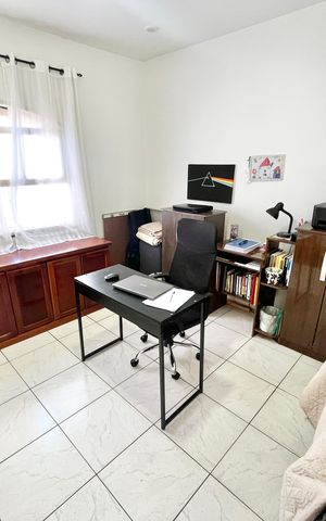 Casa à venda com 120m², 2 quartos e 3 vagas Casa à venda com 120m², 2 quartos e 3 vagasQuarto 1