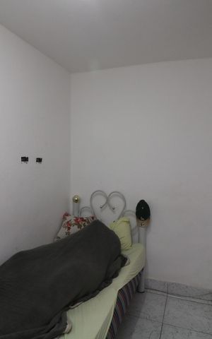 Casa à venda com 120m², 5 quartos e 2 vagasQuarto