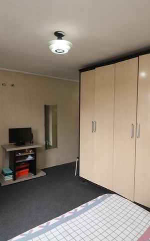 Casa à venda com 120m², 5 quartos e 2 vagasSuite