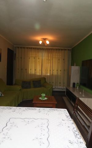 Casa à venda com 120m², 5 quartos e 2 vagasSala