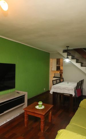 Casa à venda com 120m², 5 quartos e 2 vagasSala