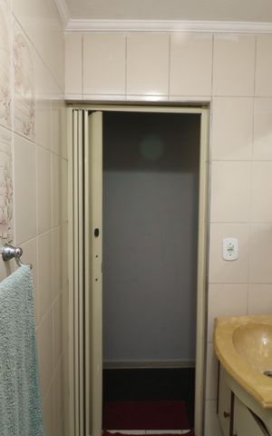 Casa à venda com 120m², 5 quartos e 2 vagasBanheiro