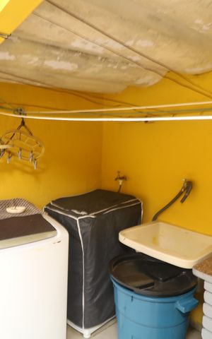 Casa à venda com 120m², 5 quartos e 2 vagasÁrea de Serviço