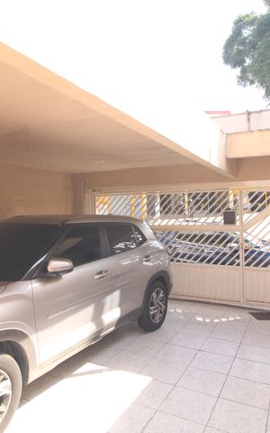 Casa à venda com 140m², 3 quartos e 3 vagasGaragem