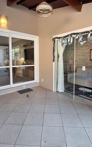 Casa à venda com 400m², 4 quartos e 2 vagas Casa à venda com 400m², 4 quartos e 2 vagasQuintal