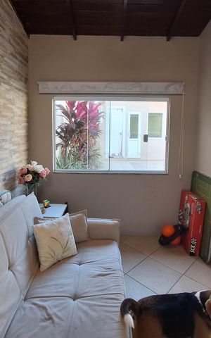 Casa à venda com 400m², 4 quartos e 2 vagas Casa à venda com 400m², 4 quartos e 2 vagasSala de Jogos