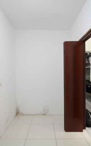 Casa à venda com 117m², 6 quartos e 1 vagaSuíte 2