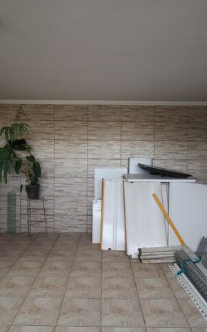Casa à venda com 117m², 6 quartos e 1 vagaGaragem