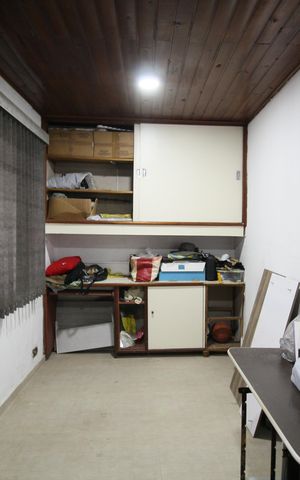 Casa à venda com 117m², 6 quartos e 1 vagaQuarto 3