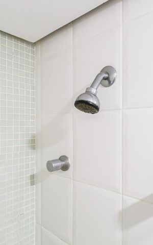 Apartamento para alugar com 33m², 1 quarto e 1 vaga Apartamento para alugar com 33m², 1 quarto e 1 vagaBanheiro da Suíte