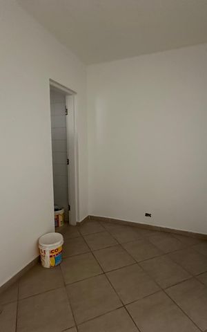 Casa de condomínio para alugar com 450m², 4 quartos e 4 vagas Casa de condomínio para alugar com 450m², 4 quartos e 4 vagasQuarto de Serviço
