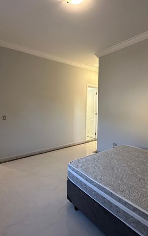 Casa de condomínio para alugar com 450m², 4 quartos e 4 vagas Casa de condomínio para alugar com 450m², 4 quartos e 4 vagasSuíte 2